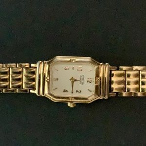 Womens watch - citizen watch co - good condition